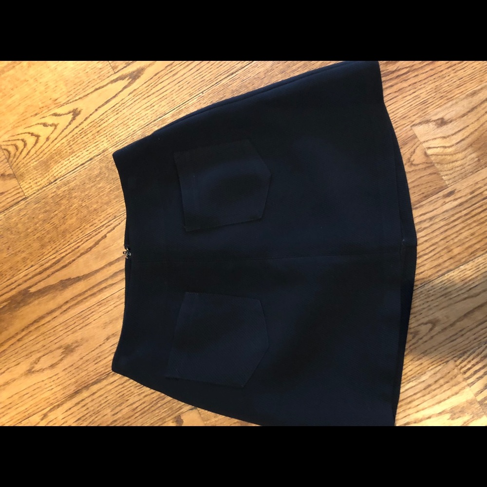 black skirt